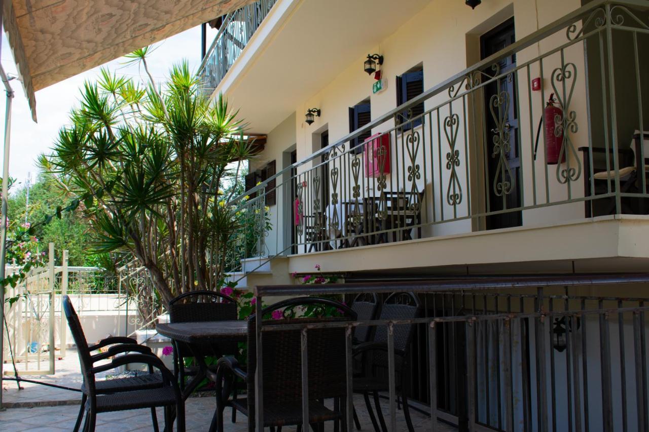 Stoúpa Theano Apartments מראה חיצוני תמונה